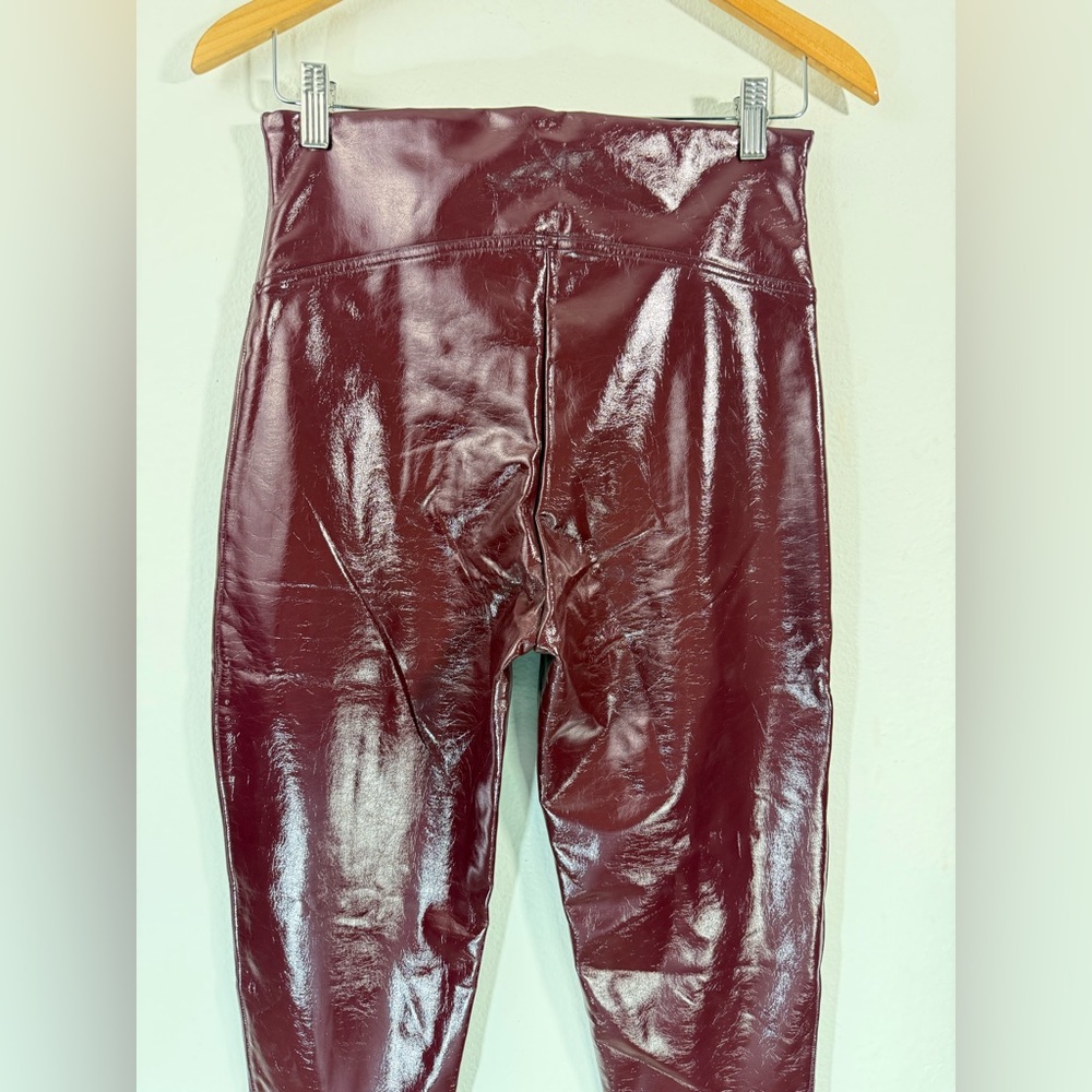 SPANX Faux Patent Leather Leggings Size L Burgundy Liquid Gloss Slim Fit - Picture 8 of 11